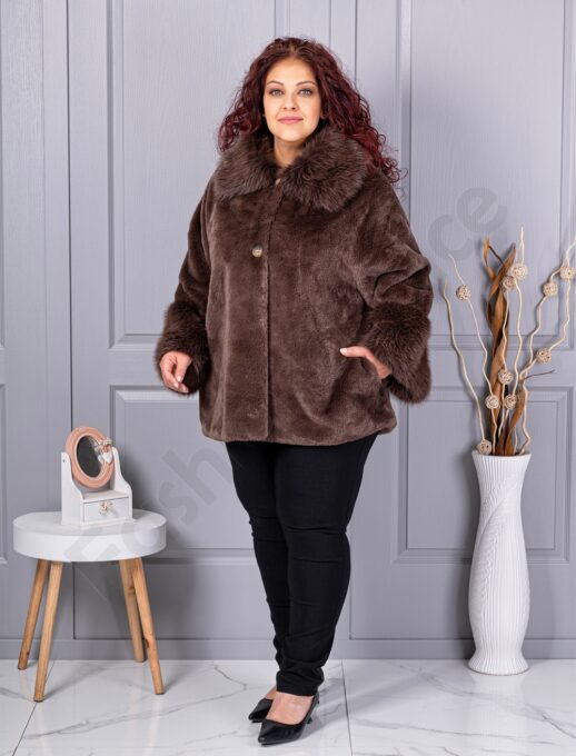 Palton maxi din blana eco cu guler cochet-maro cod 230129-4