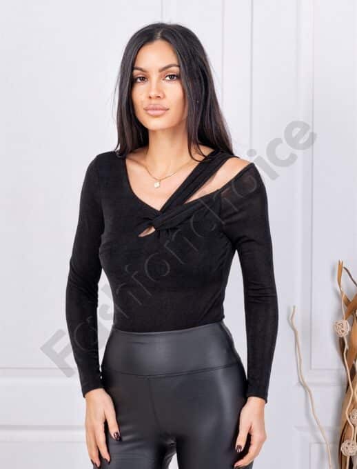 Bluza eleganta de dama tip body cu umer degupat-negru cod 5678