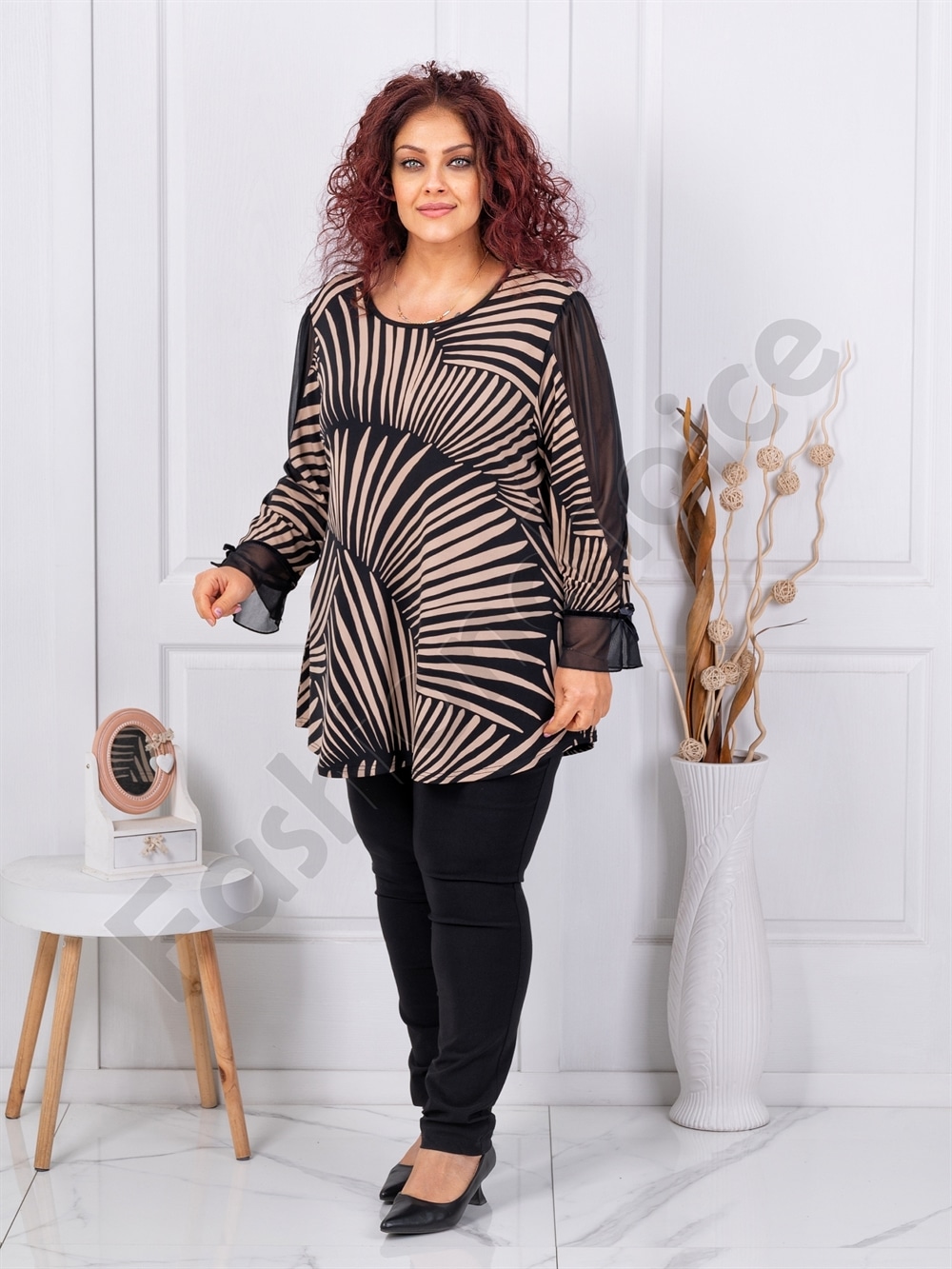 Tunica maxi oficiala cu tull si imprimeu abstract cod 25030-2