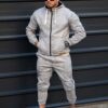 Compleu sport pentru barbati cu inscriptii brodate-gri deschis cod 5251-1
