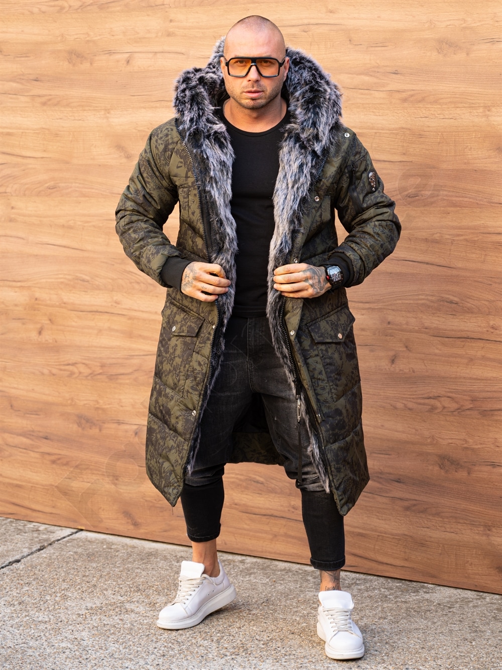 Parka lunga de iarna pentru barbati cu eco blana-kaki/negru cod 3718-1
