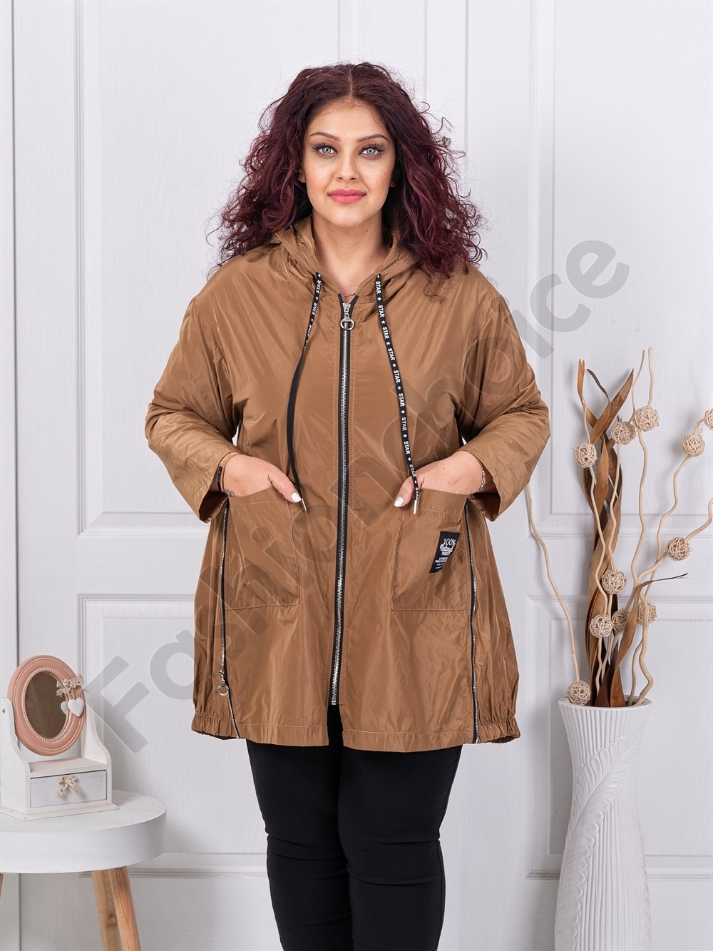Trenci maxi din fas cu fermoare metalice-camel cod 9436-2