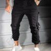 Pantalon jogger pentru barbati cu buzunare cargo in parti-negru cod 3108