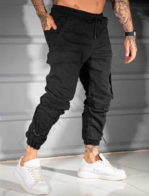 Pantalon jogger pentru barbati cu buzunare cargo in parti-negru cod 3108
