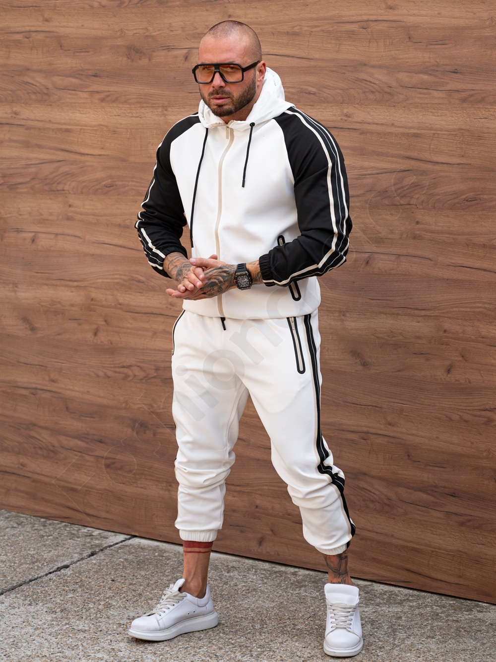 Compleu sport pentru barbati in doua culori cu gluga-alb cod 8059-1