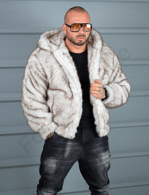 Geaca barbati din blana eco cu gluga THE WOLF-bej cod 10H03-1
