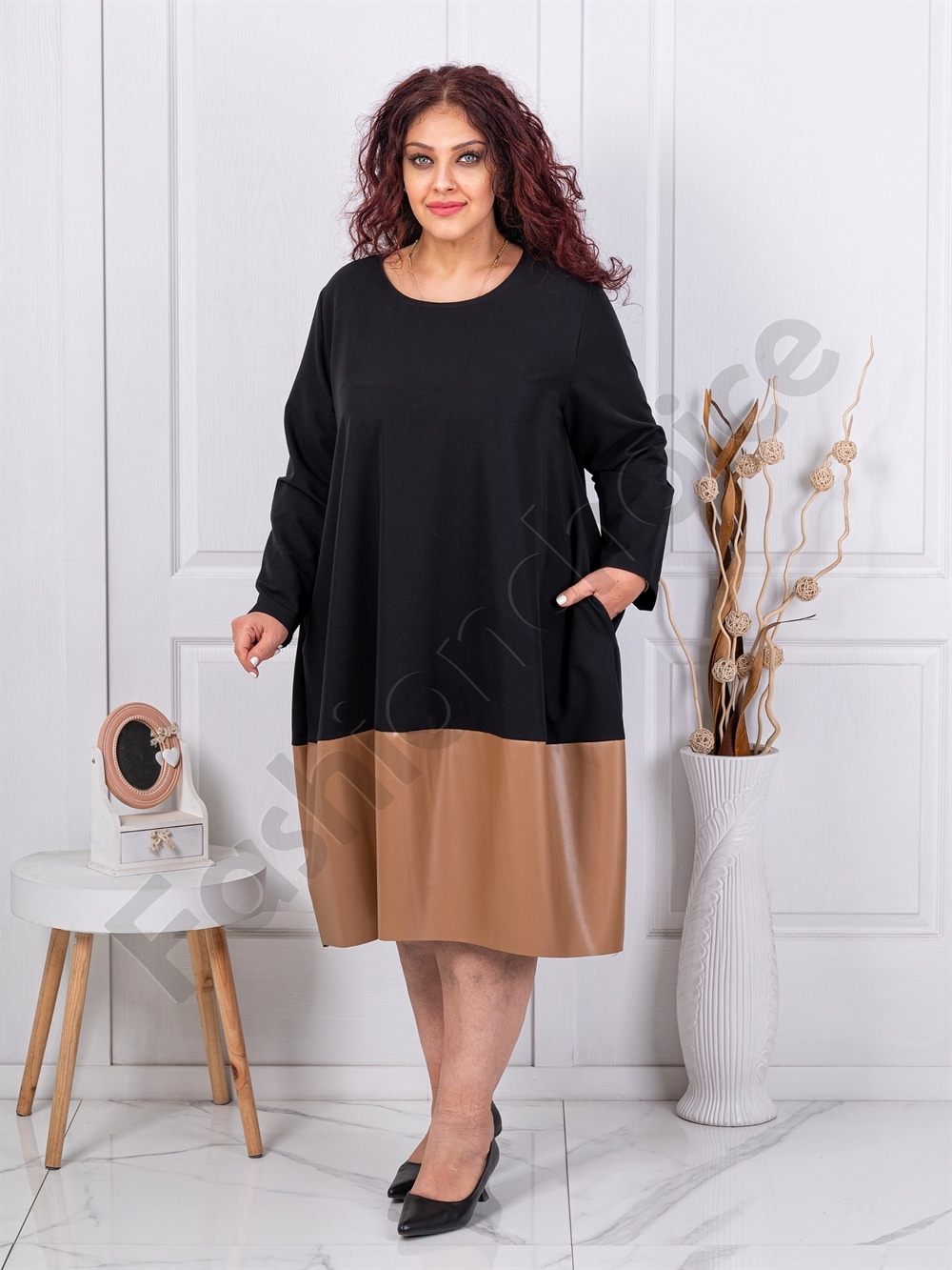 Rochie maxi eleganta cu bordur din piele-negru cod 8905