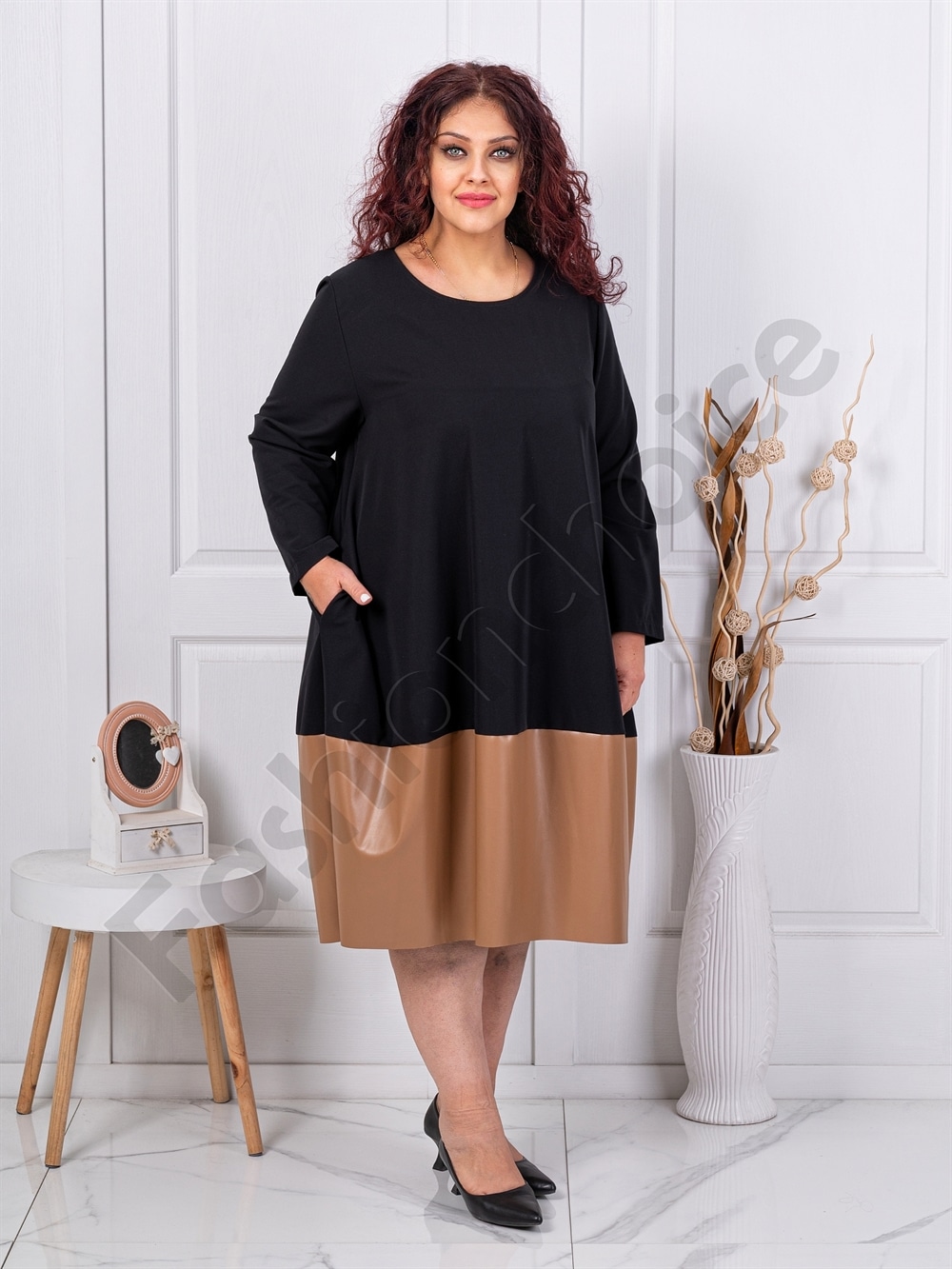 Rochie maxi eleganta cu bordur din piele-negru cod 8905