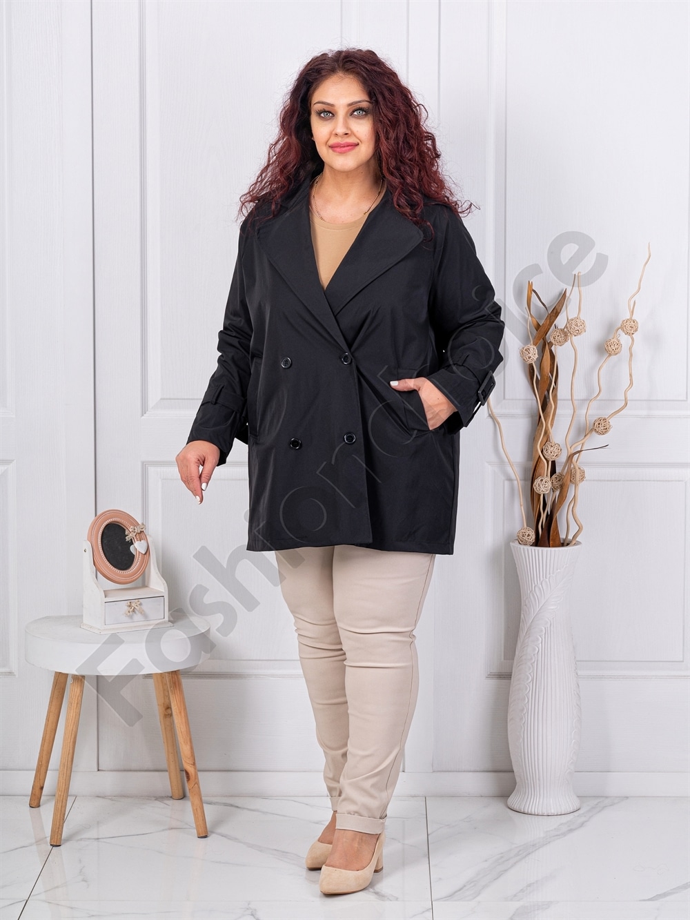Trenci maxi din fas cu catarame pe maneci-negru cod 5123