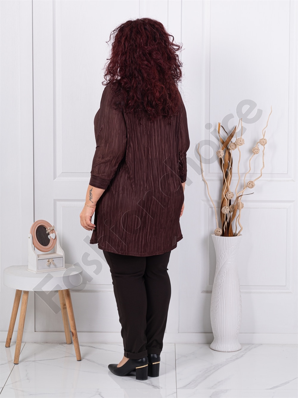 Tunica maxi eleganta din material in relief cu brosi-ciocolata cod 1481-2