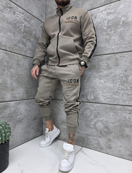 Compleu sport pentru barbati cu banda contrastanta si broderie-moca cod 6138-1