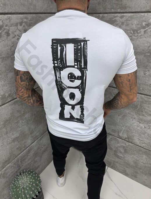 Tricou barbati cu emblema metalica si imprimeu pe spate-alb cod 7826-1