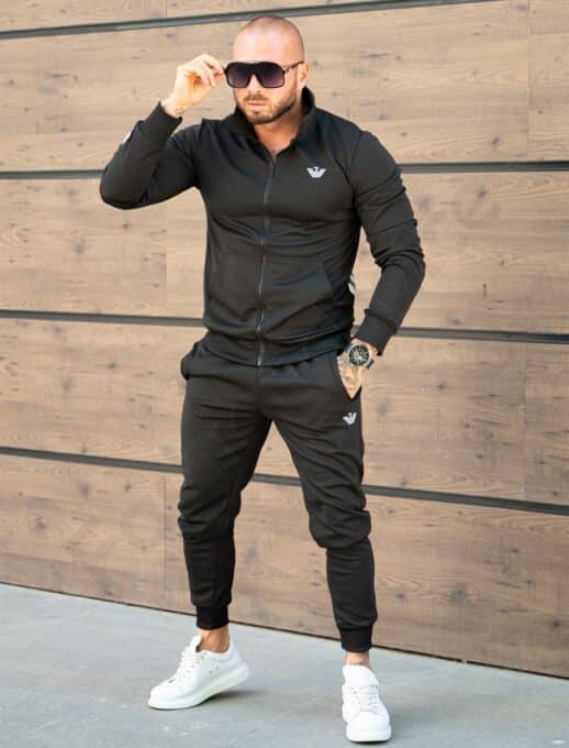Compleu sport pentru barbati cu guler inalt si broderie-negru cod 12020