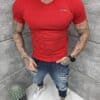 Tricou barbati Slim fit cu decolteu in forma V si imprimeu mica-rosu cod 262012-6