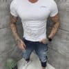 Tricou barbati Slim fit cu decolteu in forma V si imprimeu mica-alb cod 262012-8