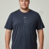 Bluza maxi pentru barbati din material in relief cu inscris Trails-albastru inchis cod 26002-2