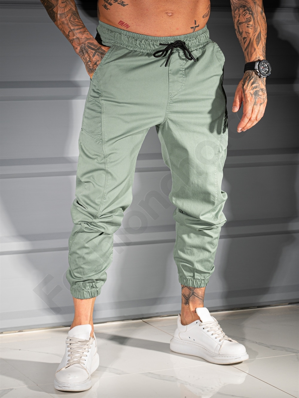 Pantalon jogger pentru barbati cu broderie discreta-verde cod 3113-2