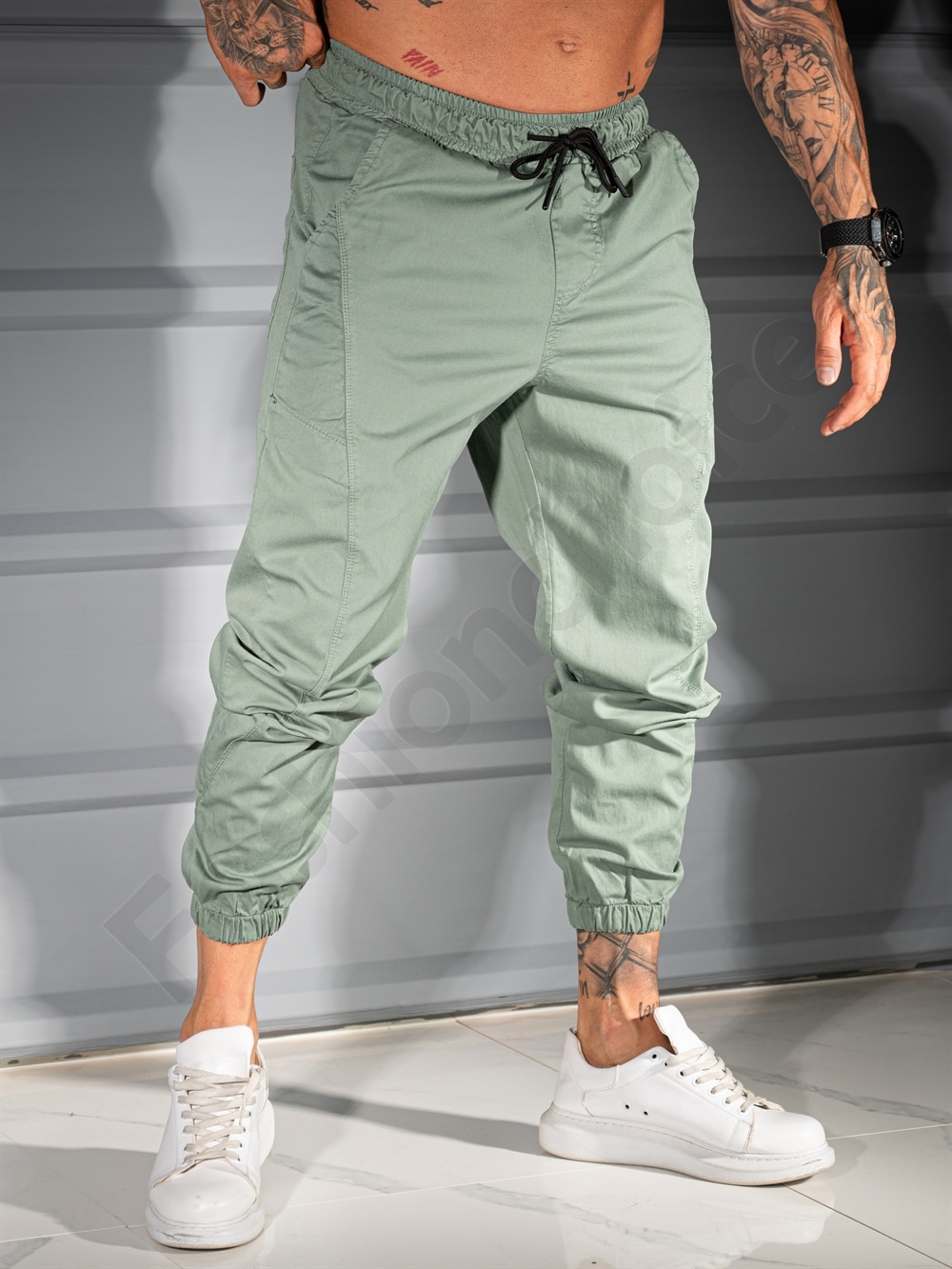 Pantalon jogger pentru barbati cu broderie discreta-verde cod 3113-2