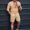 Compleu Italian din 100% in cu guler la baza gatului si pantalon scurt-camel cod 26005-2