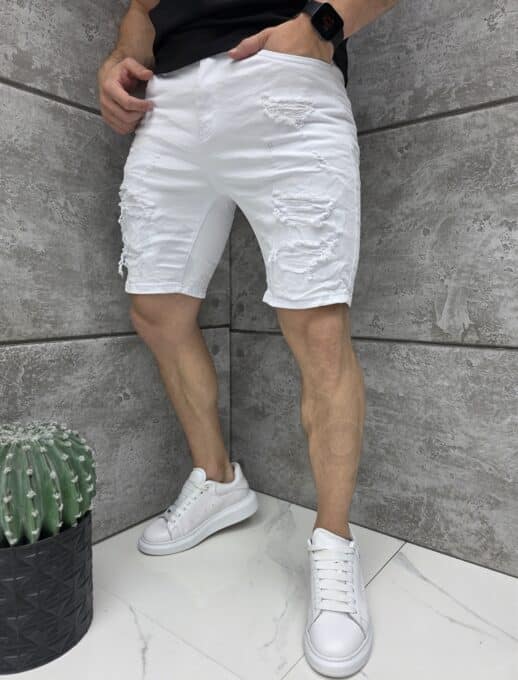 Blugi scurti pentru barbati Slim Fit cu efect rupt si patch-uri in culoare alba cod 7627
