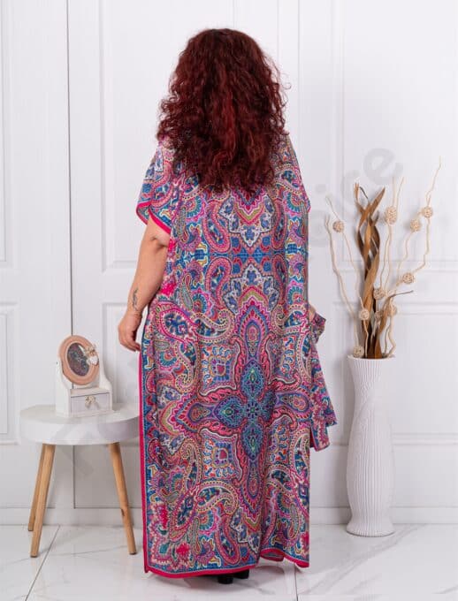 Pareo maxi pentru vara din material satinat cu motive multicolor-fucsia cod CP11-1