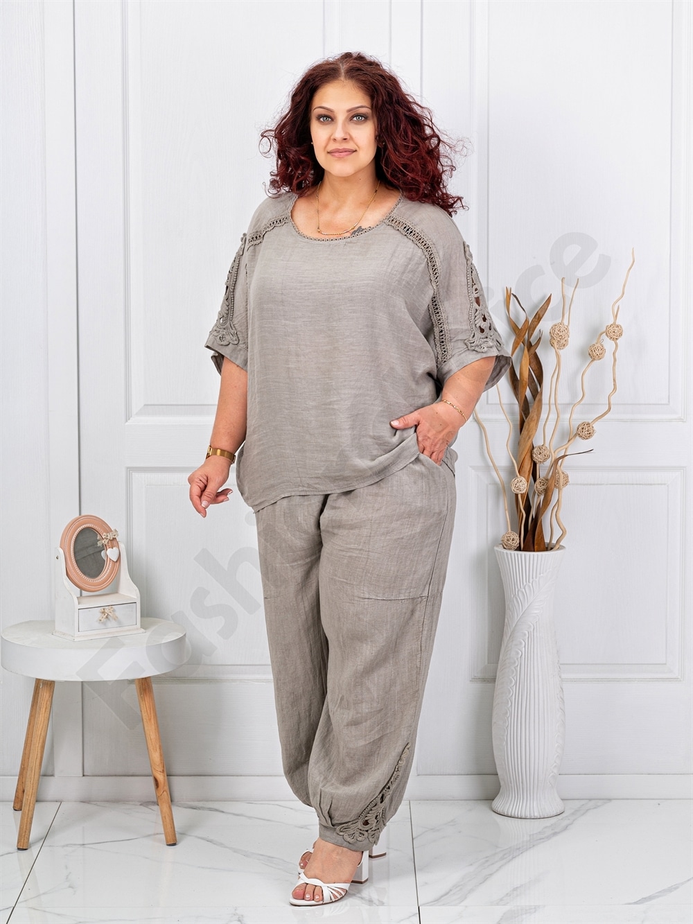 Set maxi elegant din 100% in cu accente din dantela-moca cod 160/236-2
