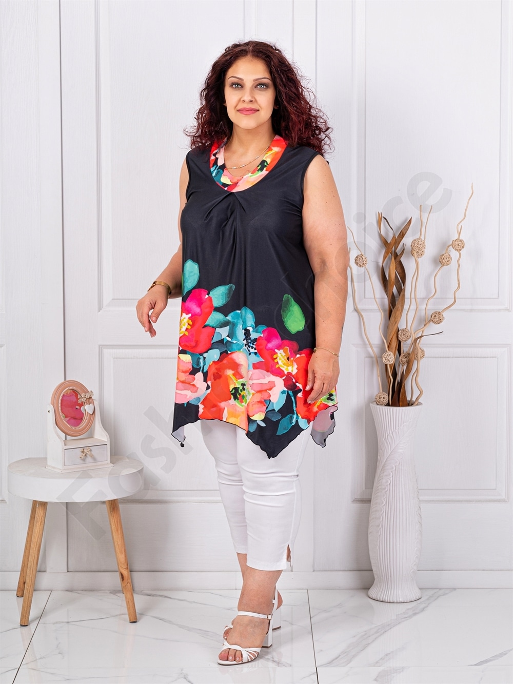 Top maxi pentru vara cu imprimeu floral-negru/rosu cod 1496