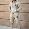 Compleu sport pentru barbati cu hanorac hoodie si imprimeu cruci-kaki cod 6329-1