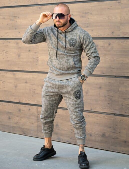 Compleu pentru barbati cu hanorac hoodie si imprimeu Cruce gotica-moca cod 6330-2