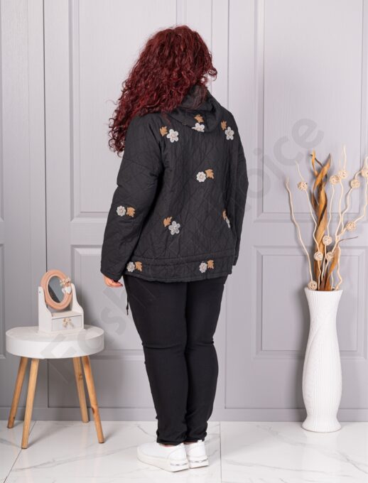 Geaca maxi matlasata cu gluga si broderie florala-negru cod 5105