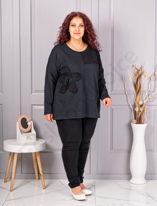 Tunica maxi de dama cu broderie si aplicatie in relief-negru cod 9951