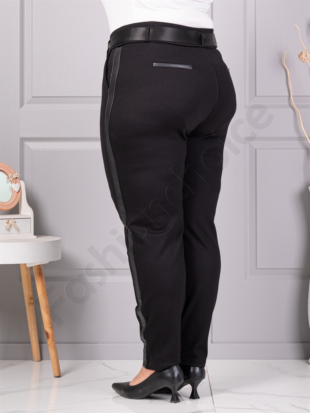 Pantalon maxi elegant cu curea si banda din piele in parti cod 73220