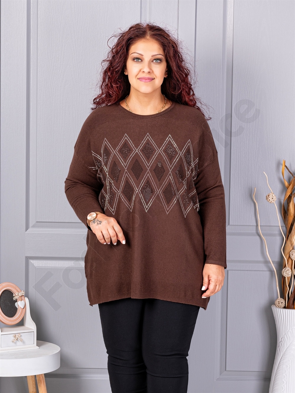 Tunica maxi eleganta din tricotaj finut cu figuri din pietricele-maro cod 2057-1