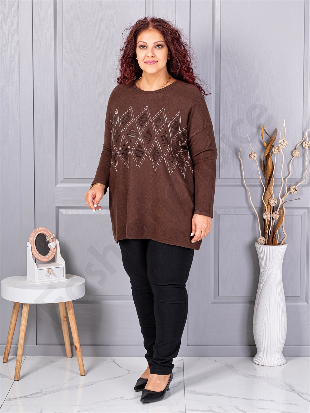 Tunica maxi eleganta din tricotaj finut cu figuri din pietricele-maro cod 2057-1
