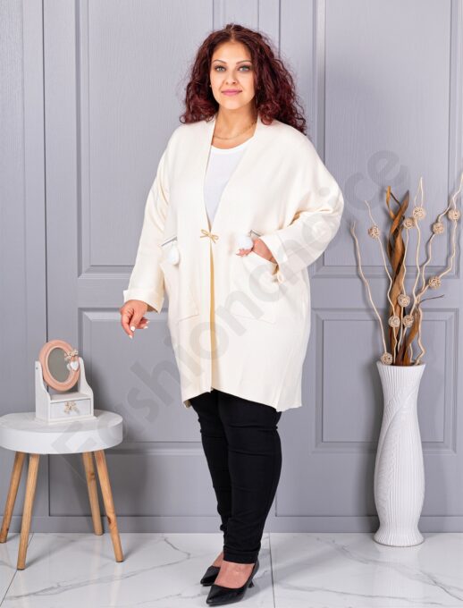 Cardigan maxi elegant din tricotaj finut cu brosa aurie-ecru cod G92-4