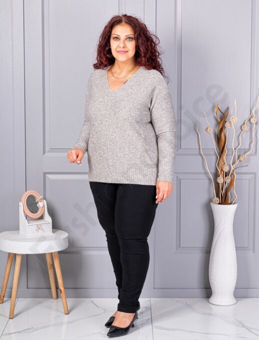 Bluza maxi din tricotaj finut cu decolteu in forma V si lame discret-gri cod 221-5