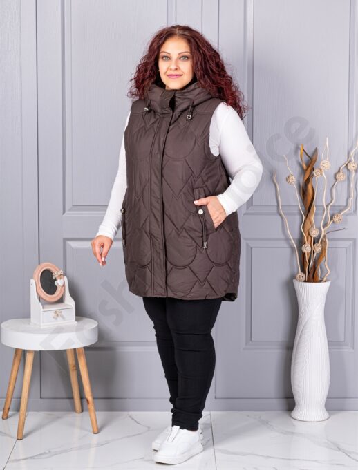 Vesta lunga groasa maxi cu guler inalt si gluga-ciocolata cod 9873-3