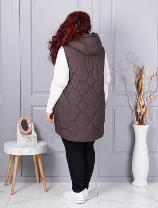 Vesta lunga groasa maxi cu guler inalt si gluga-ciocolata cod 9873-3