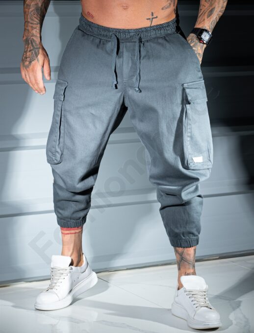 Pantalon cargo-jogger pentru barbati cu turul lasat si embleme-gri cod 3118
