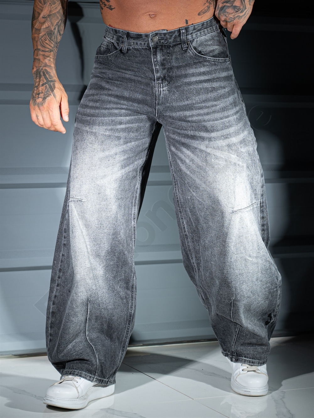 Blugi BAGGY STYLE pentru barbati cu efect prespalat-gri cod 536