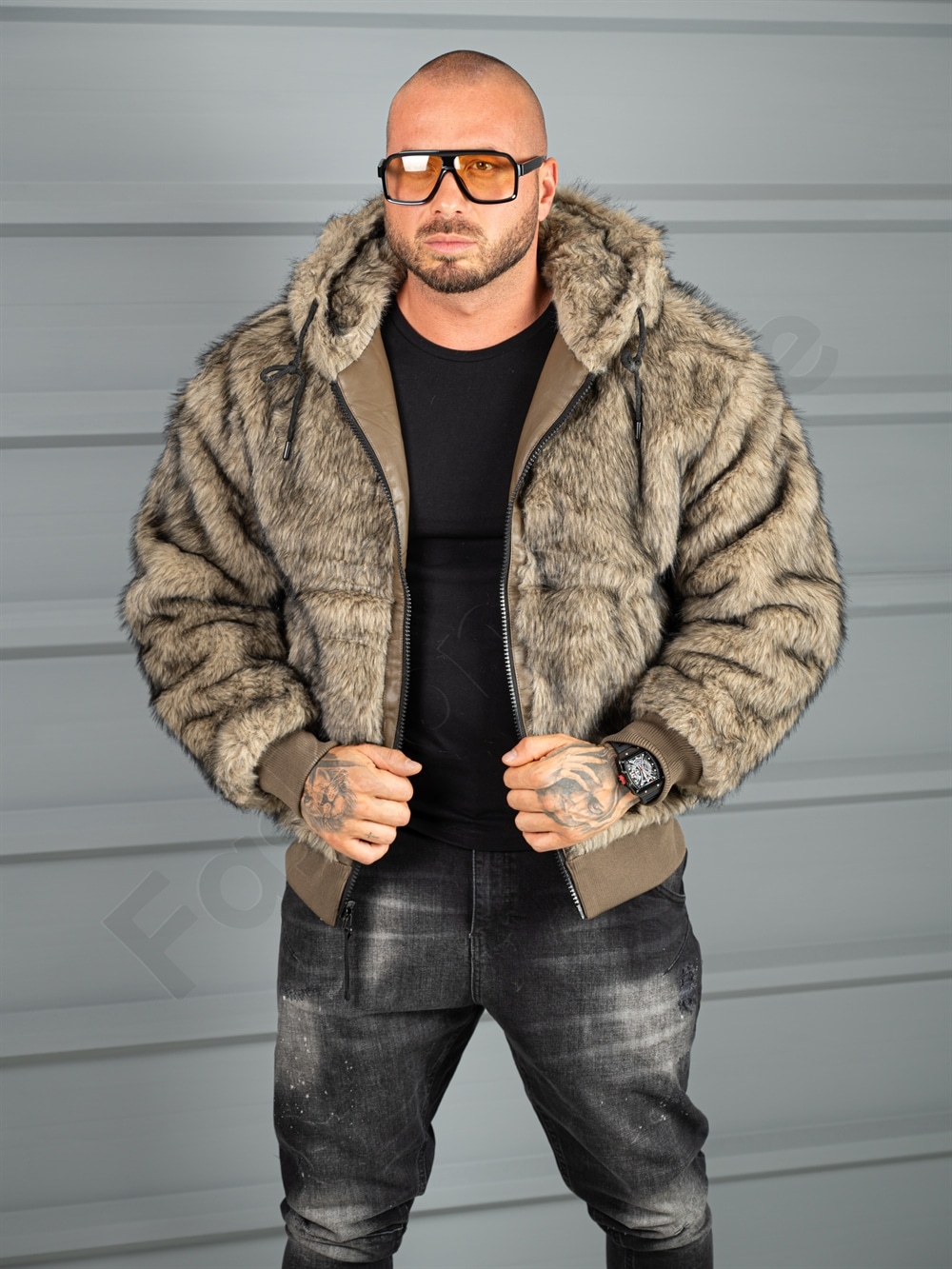 Geaca groasa din piele eco cu doua fete si gluga-moca cod 170165-1