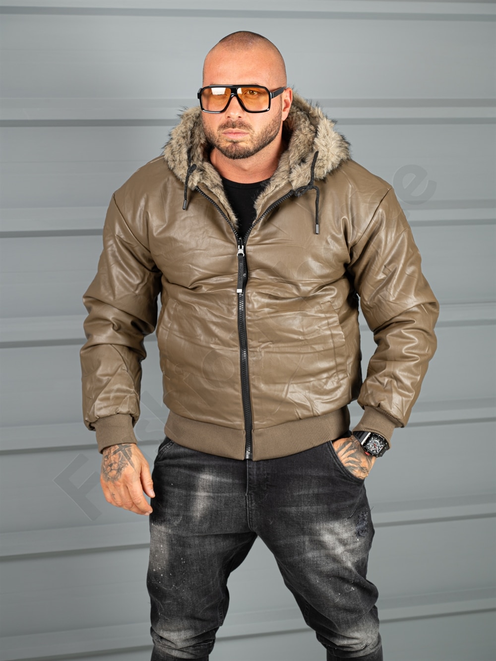 Geaca groasa din piele eco cu doua fete si gluga-moca cod 170165-1