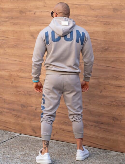 Compleu pentru barbati cu hanorac hoodie si imprimeuri ICON-moca cod 601-2