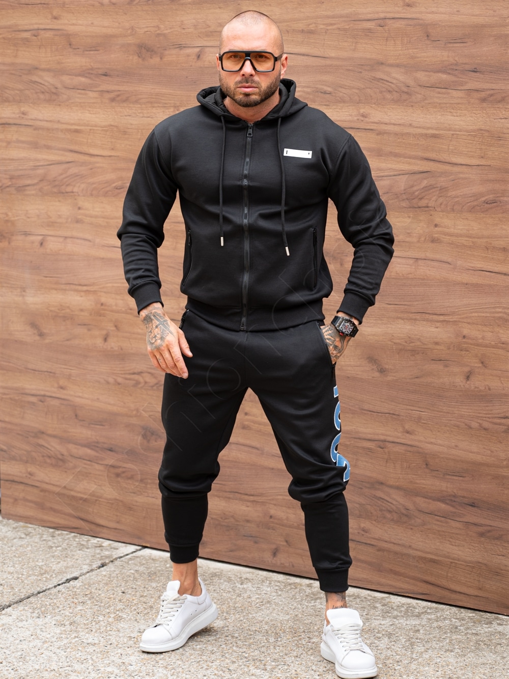 Compleu sport pentru barbati cu broderie ICON si gluga-negru cod 602