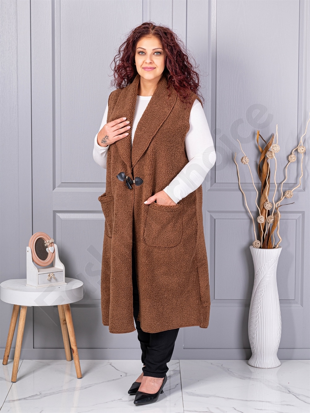 Vesta maxi elegant din bucle cu inchidere moderna-camel cod 2184-6
