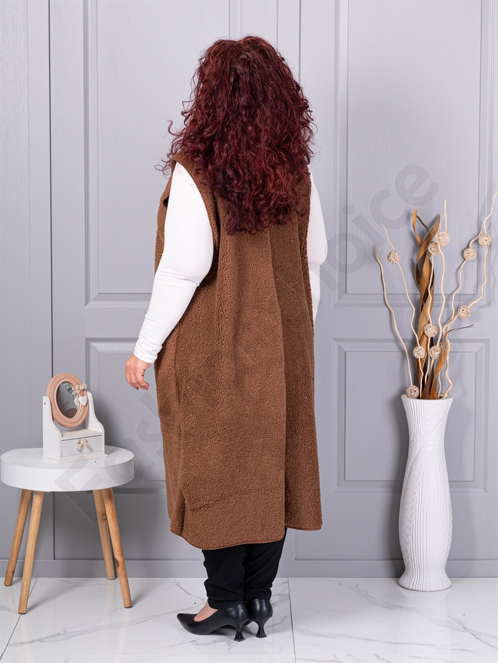 Vesta maxi elegant din bucle cu inchidere moderna-camel cod 2184-6