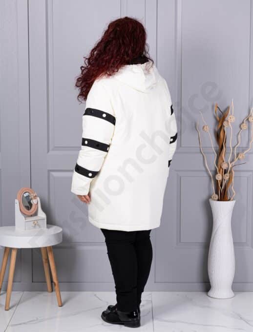 Geaca maxi groasa cu gluga si benzi decorative contrastante-ecru cod 63163-1