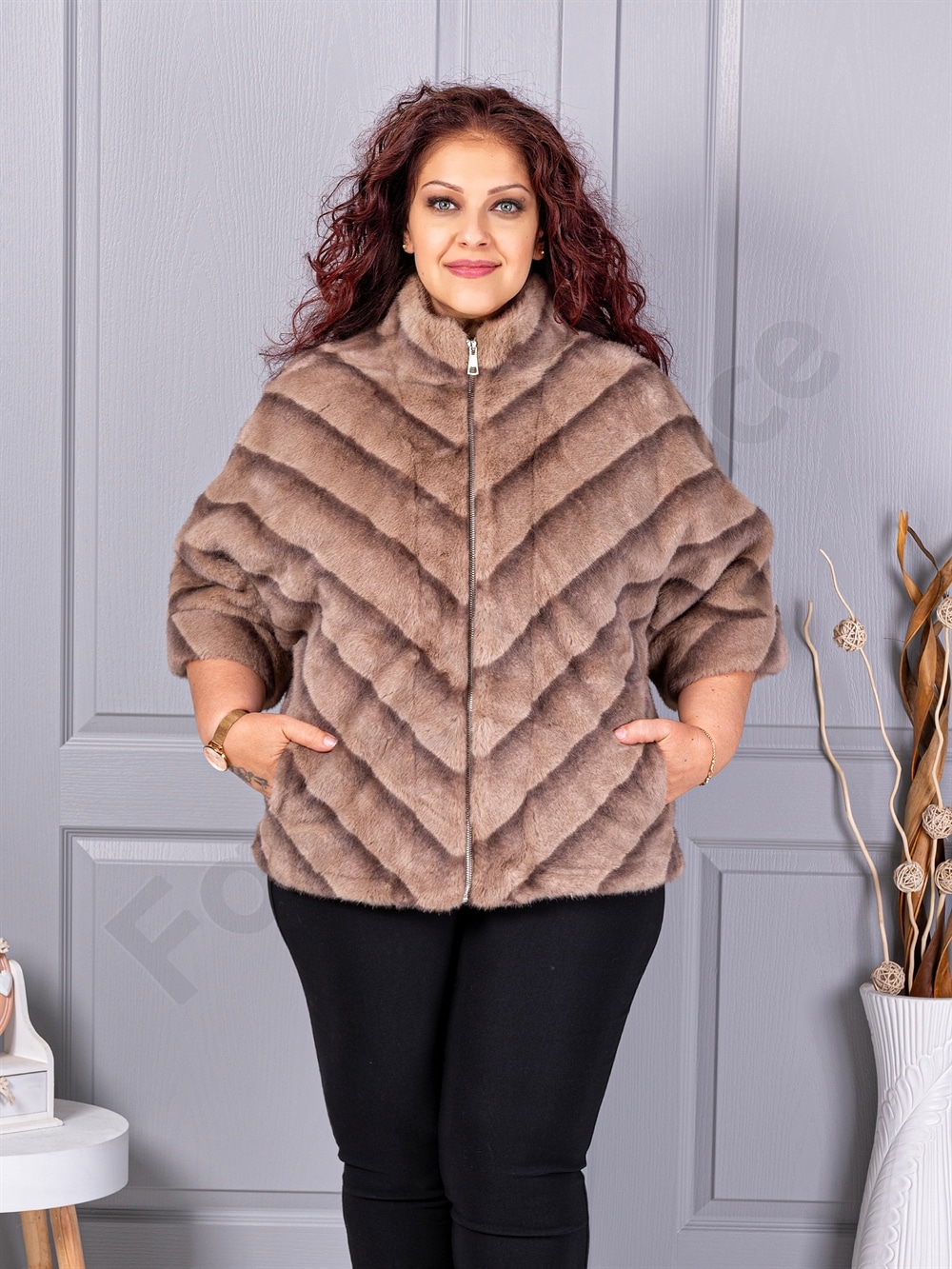 Palton maxi cochet din blana eco cu guler inalt-bej cod LT18-2