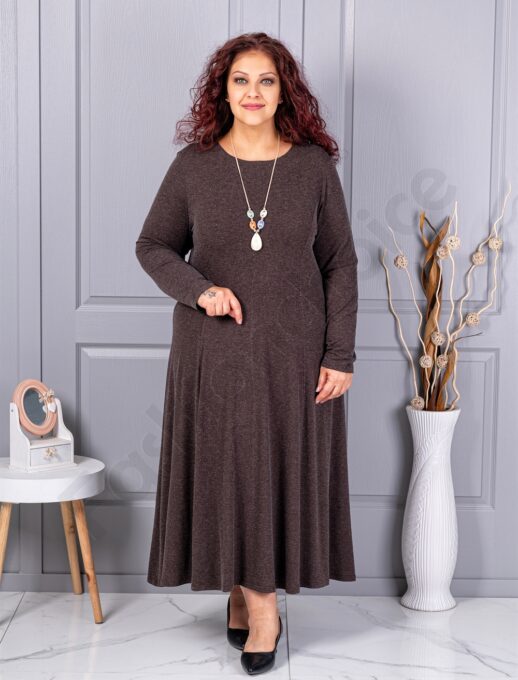 Rochie maxi in cloș din angora cu cadou colier-maro cod 26030-4