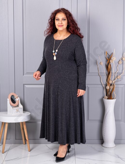 Rochie maxi in cloș din angora cu cadou colier-negru cod 26030